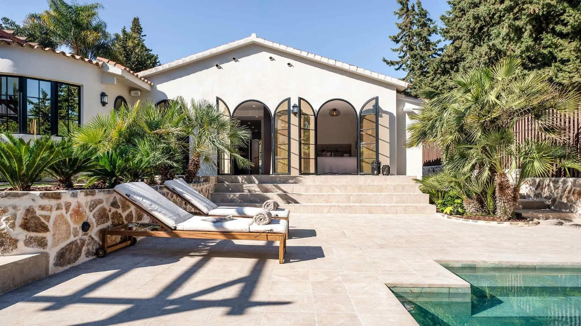 Villa Jazmine Exquisite Oasis Nuva Andalucia Marbella